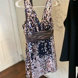 Sparkle Sequin Cocktail Dress Gray Silver Forever 21 Mini Dress size Small S